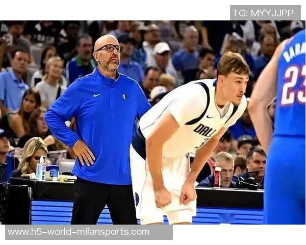 独行侠宣布裁掉小丹尼斯史密斯班顿与厄尔三名球员以调整阵容 独行侠宣布裁掉小丹尼斯史密斯班顿与厄尔三名球员以调整阵容