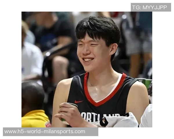 杨瀚森坦言英语表达偶尔失灵未来仍需不断提升语言能力