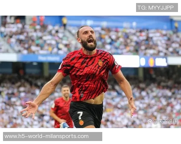 马洛卡前锋穆里奇热身意外踢中儿童引发关注及时救治获赞